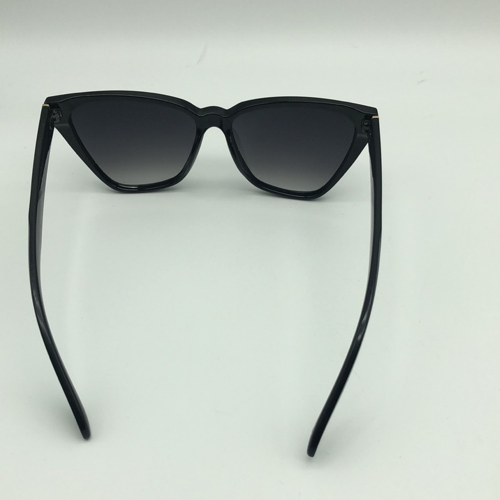 SUNGLASSES. - Picture 5 of 7